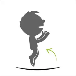 Salto sulle ginocchia sul tappeto elastico